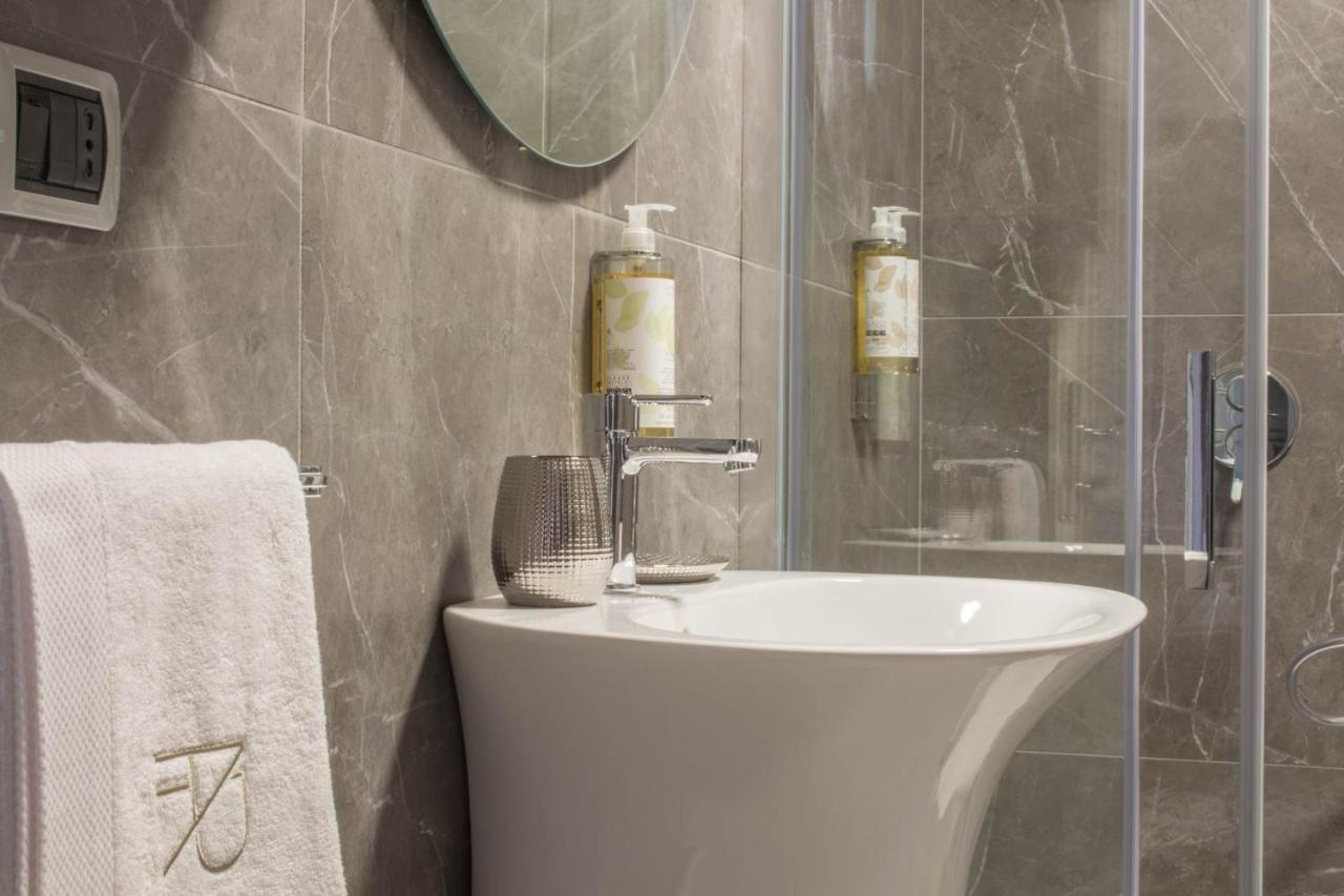 Ar Prestige Penthouse - Soho Leilighet Bergamo Eksteriør bilde